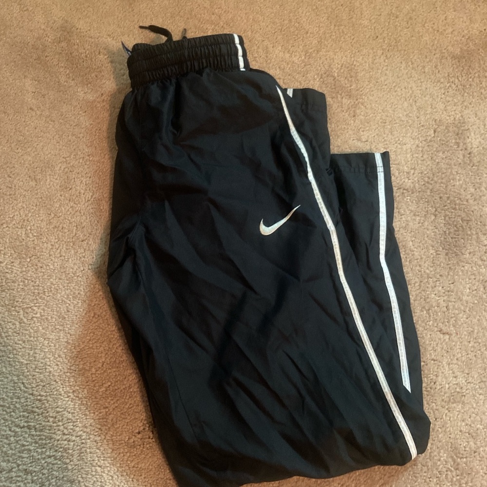 Nike sweats, black